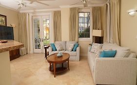 Villa Renaissance Unit 501 Grace Bay Beach